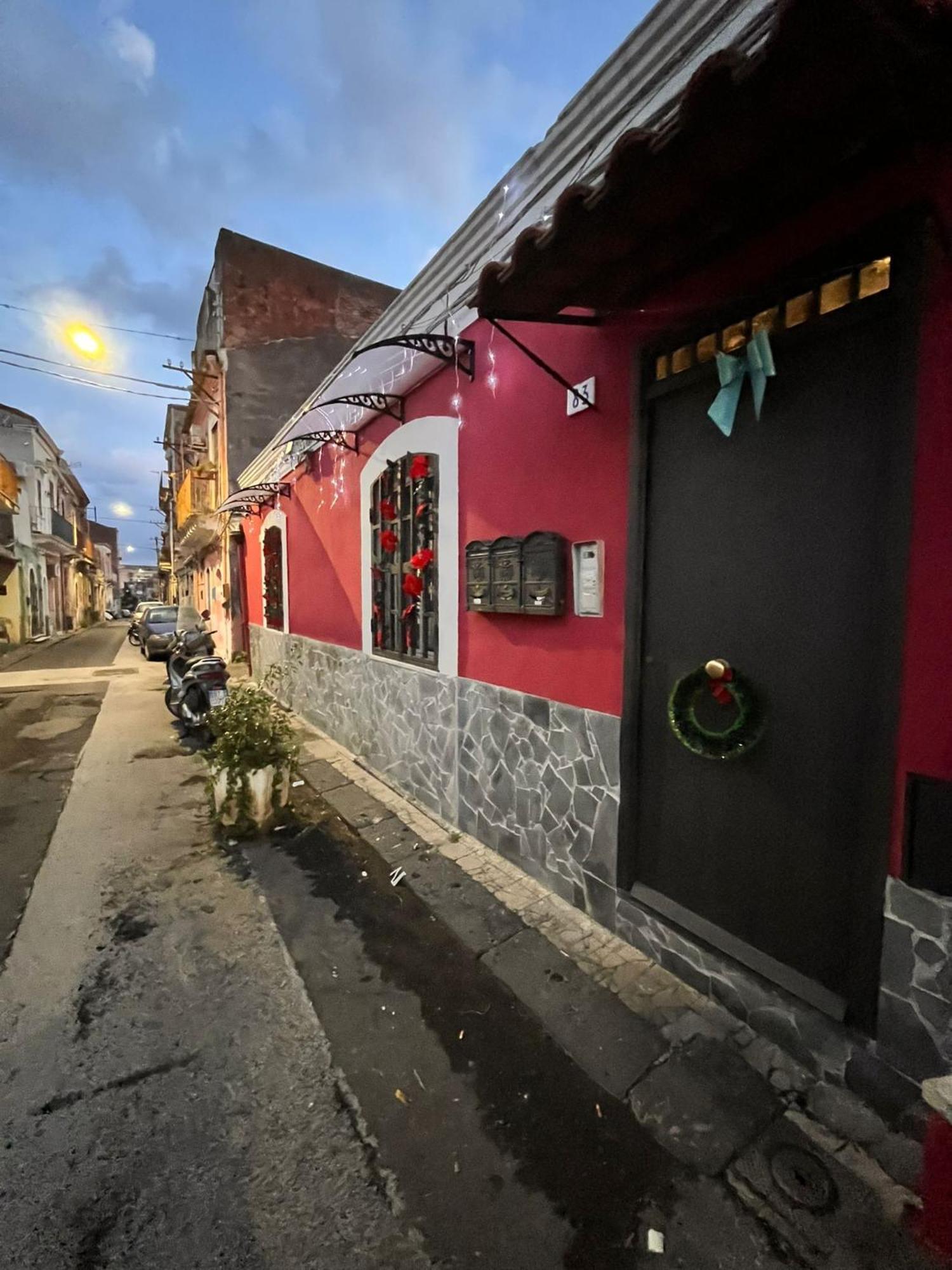 Patahouse Apartment Catania Ngoại thất bức ảnh
